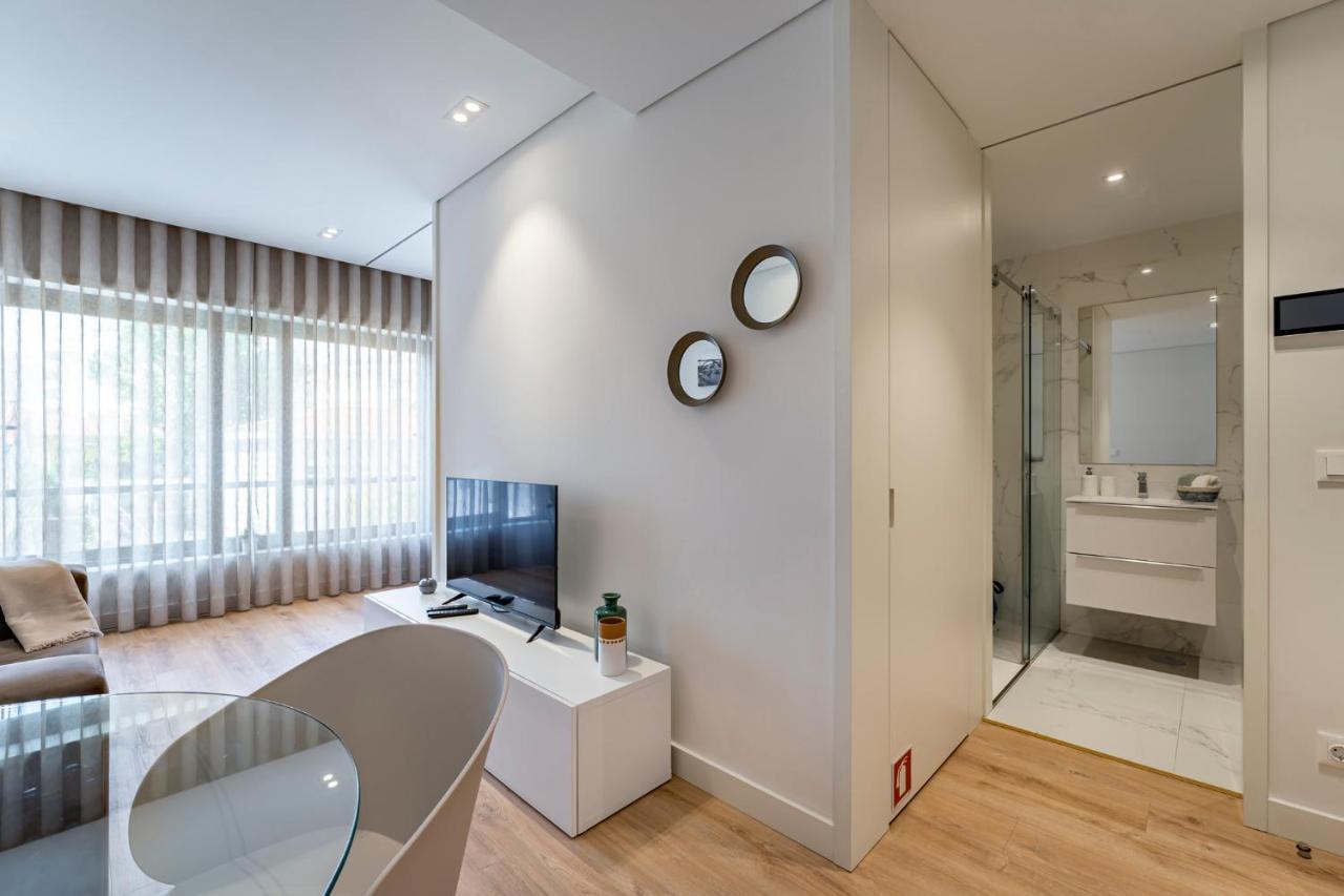 Апартаменты Antas Park Flat With Pool Порту Экстерьер фото